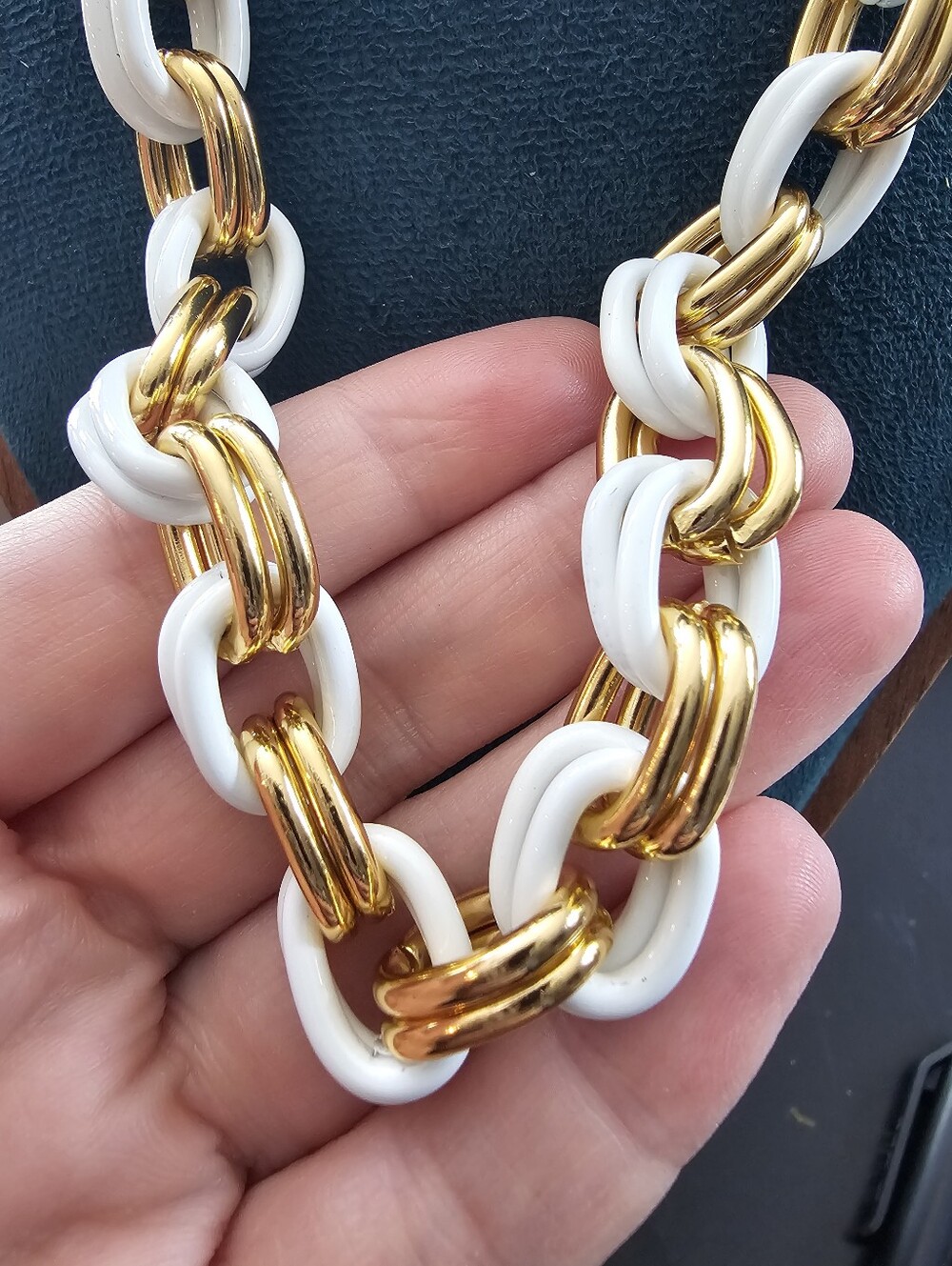 Vintage Necklace - Picture 3 of 4